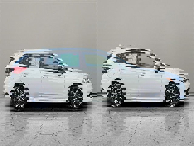 Used 2023 Subaru Impreza 2.0i Sport image 13