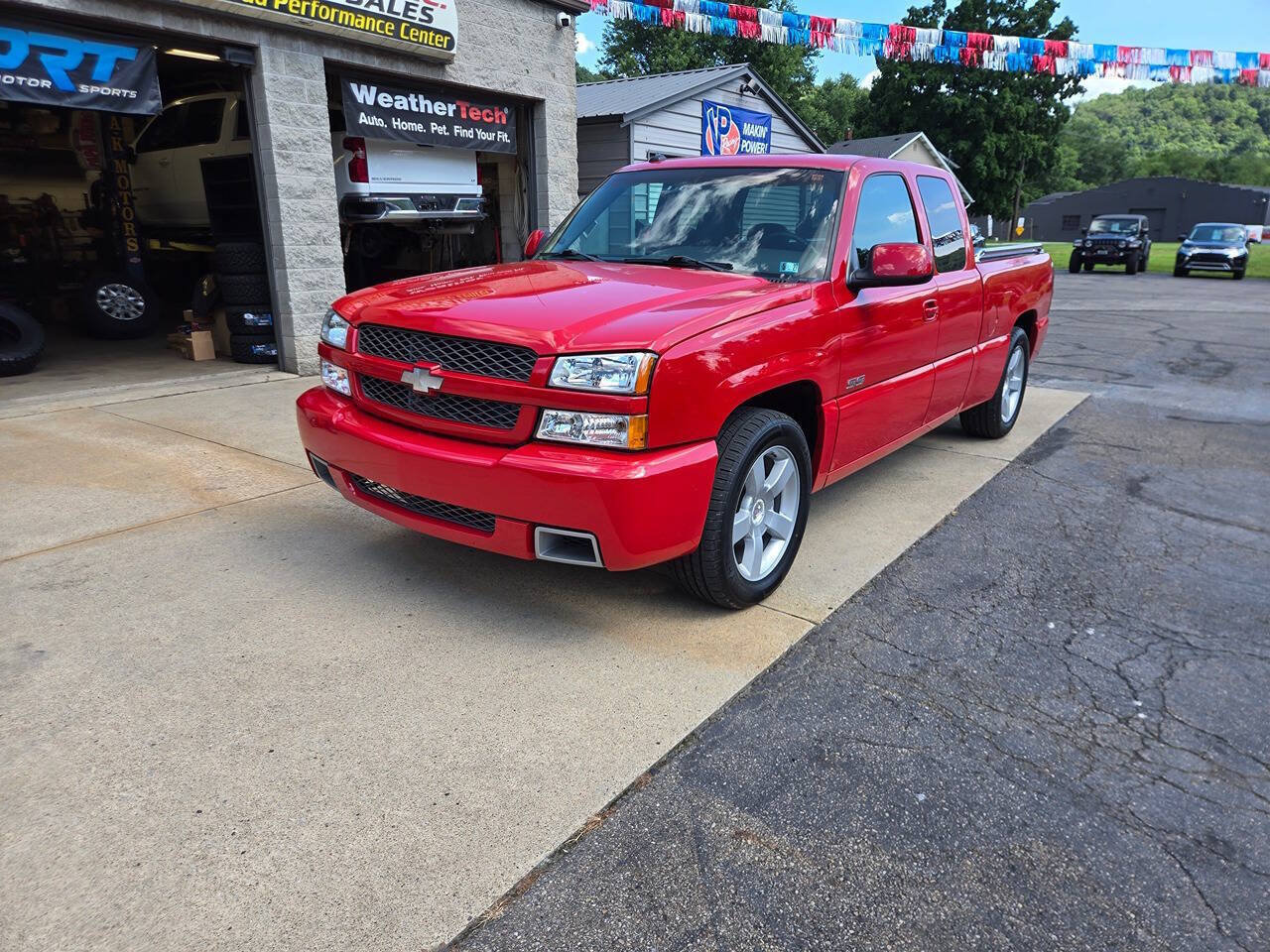 Used 2003 Chevrolet Silverado 1500 SS AWD/4WD image 3