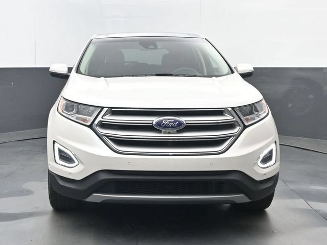 Used 2015 Ford Edge Titanium w/ Equipment Group 302A FWD image 5