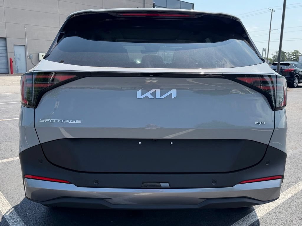 New 2026 Kia Sportage EX w/ EX Panorama Roof Package AWD/4WD image 6