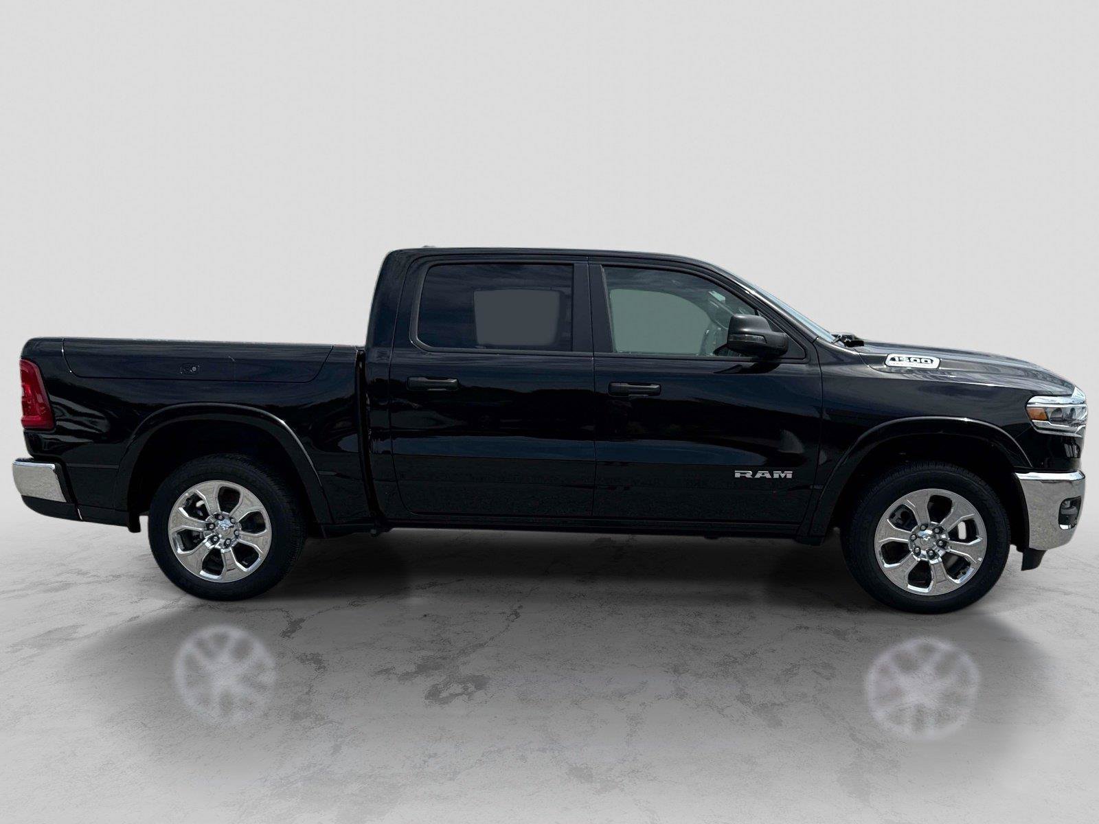 New 2026 RAM 1500 Big Horn AWD/4WD image 4