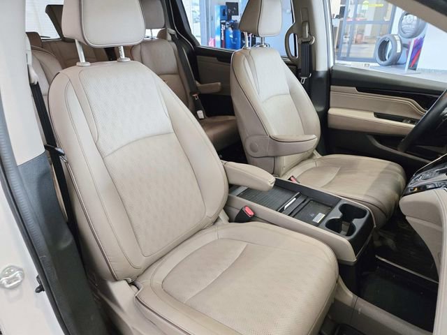 Used 2024 Honda Odyssey Elite image 16