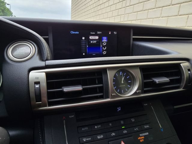 Used 2016 Lexus IS 200t RWD image 43