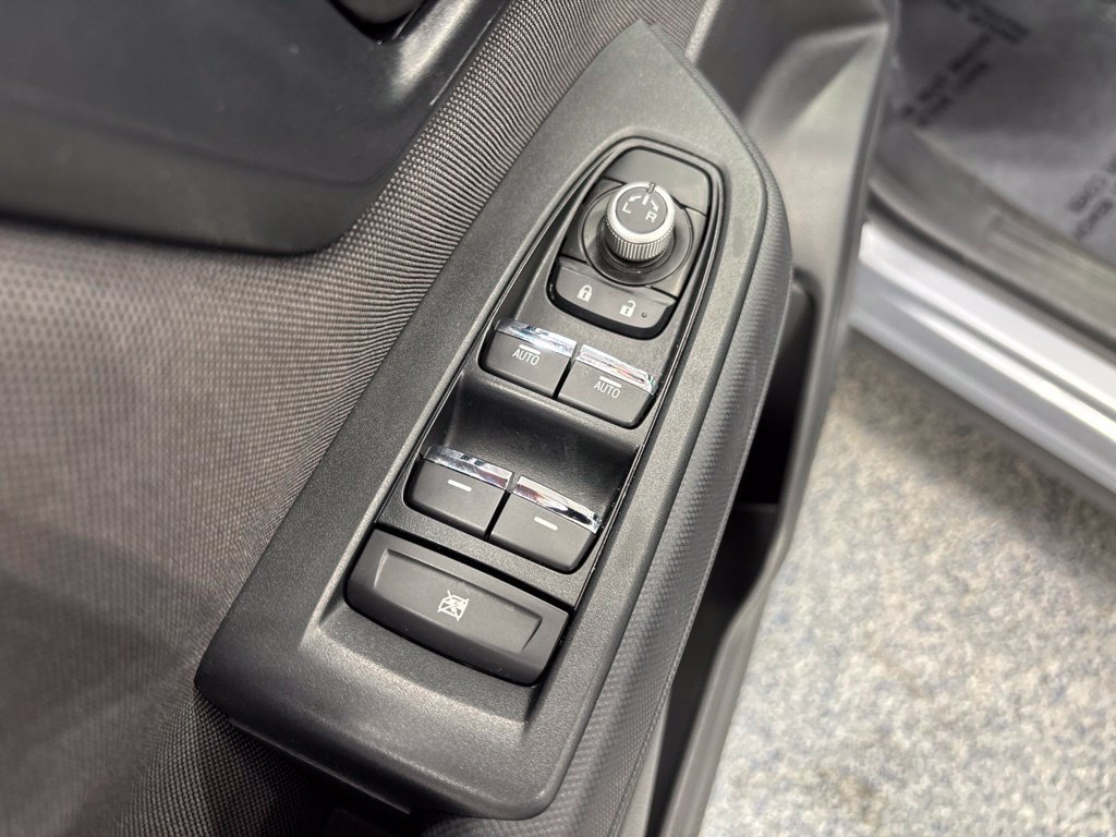 Used 2025 Subaru Forester Premium AWD/4WD image 31