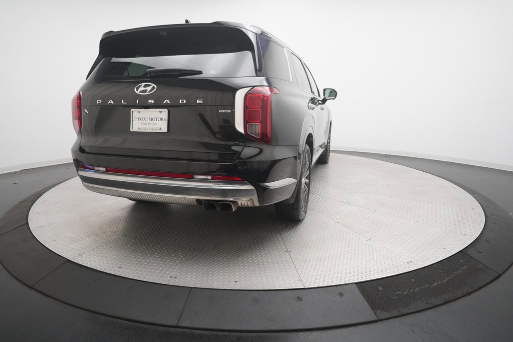Used 2023 Hyundai Palisade Calligraphy w/ Winter Package image 37