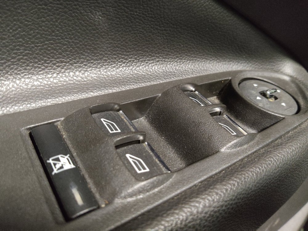 Used 2014 Ford Escape Titanium AWD/4WD image 27