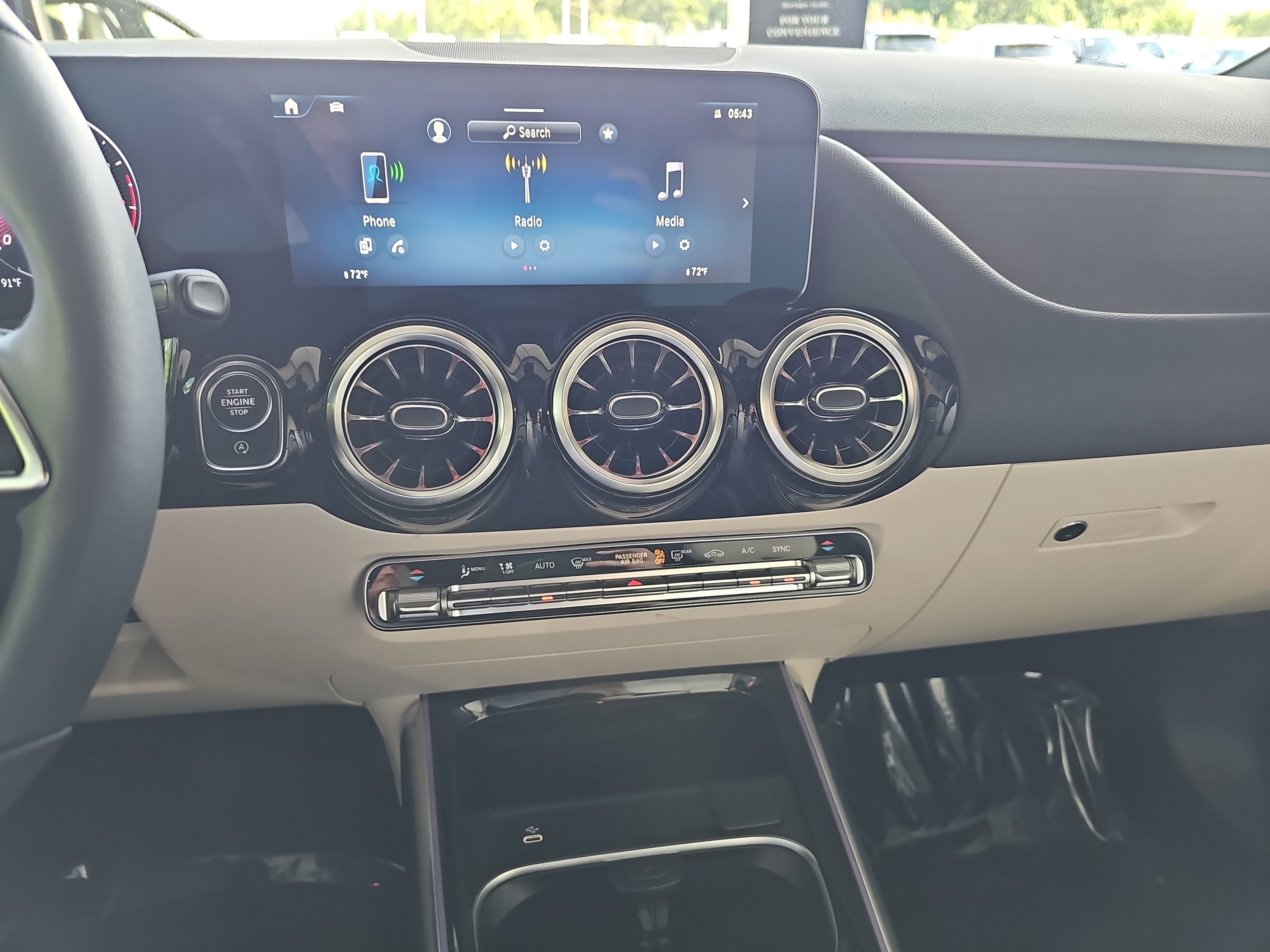 Certified 2026 Mercedes-Benz GLA 250 image 21