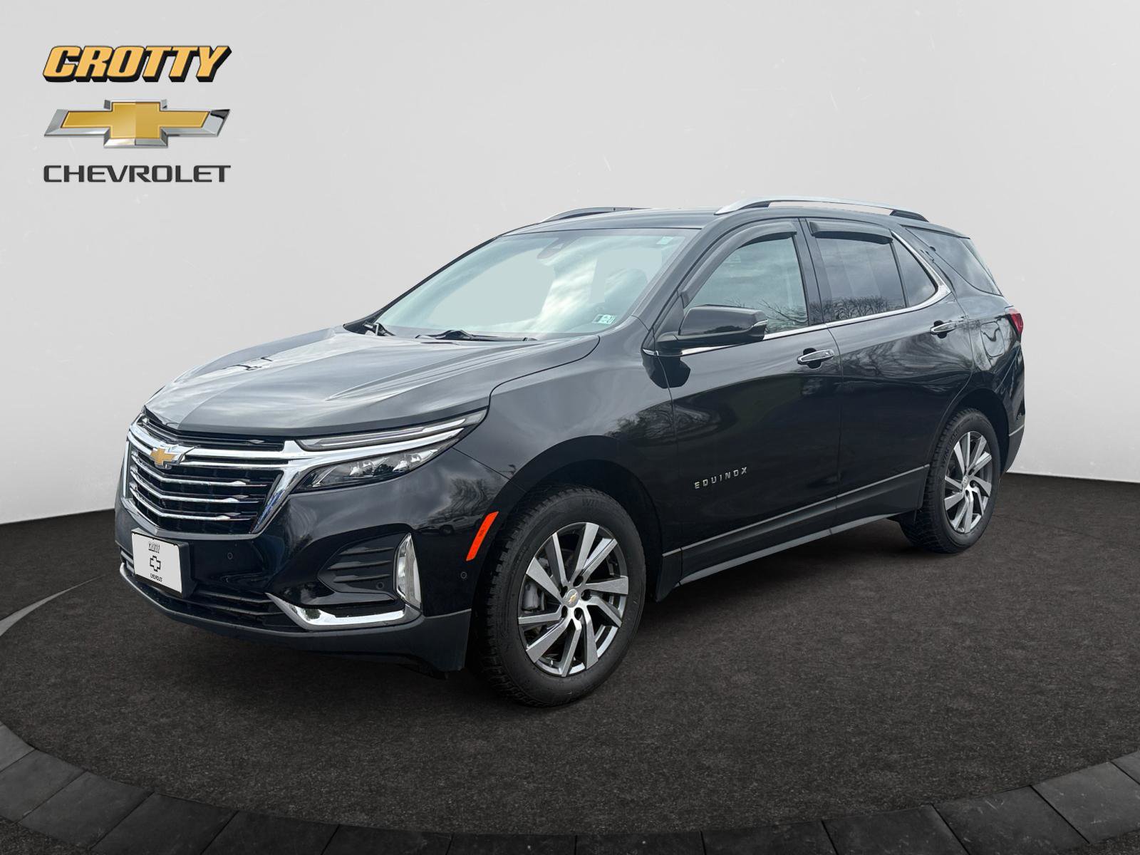 Used 2022 Chevrolet Equinox Premier AWD/4WD image 1