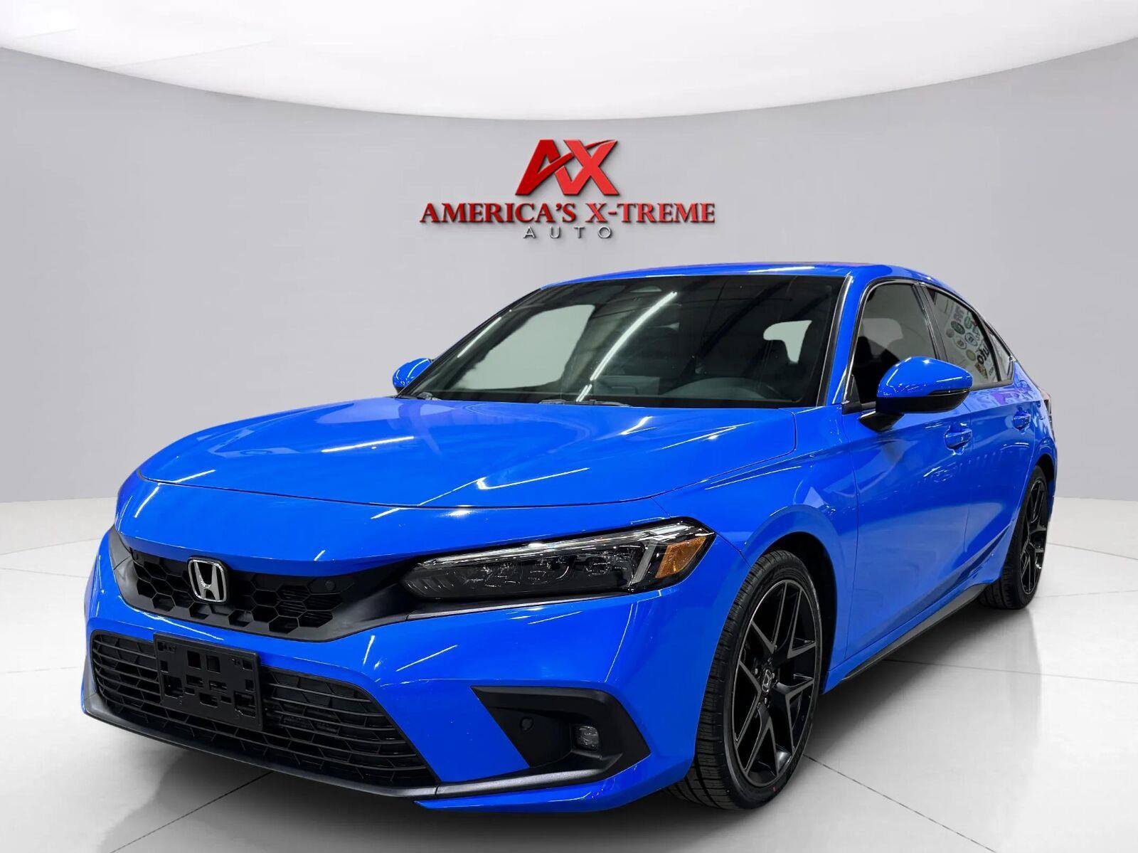 Used 2022 Honda Civic Sport Touring image 2