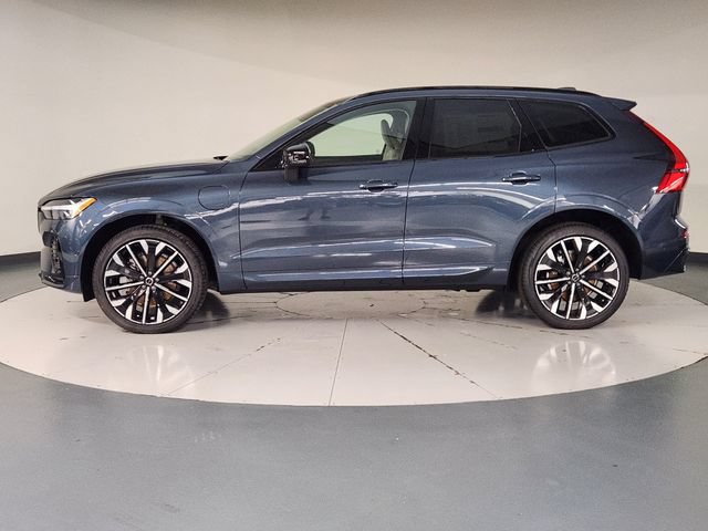 New 2026 Volvo XC60 T8 Ultra w/ Protection Package Premier AWD/4WD image 5