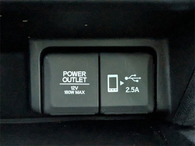 Used 2022 Honda Pilot Touring image 33