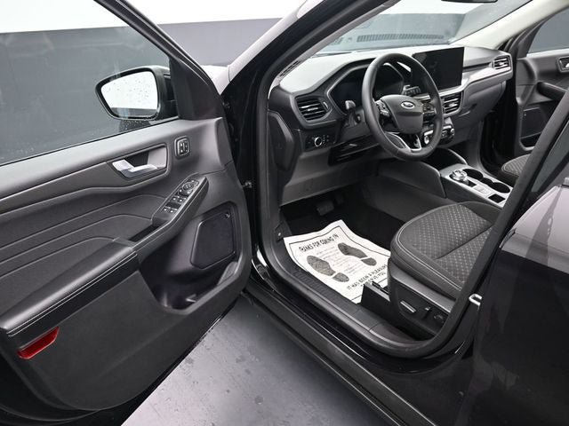 Used 2023 Ford Escape Active w/ Tech Pack #2 AWD/4WD image 15