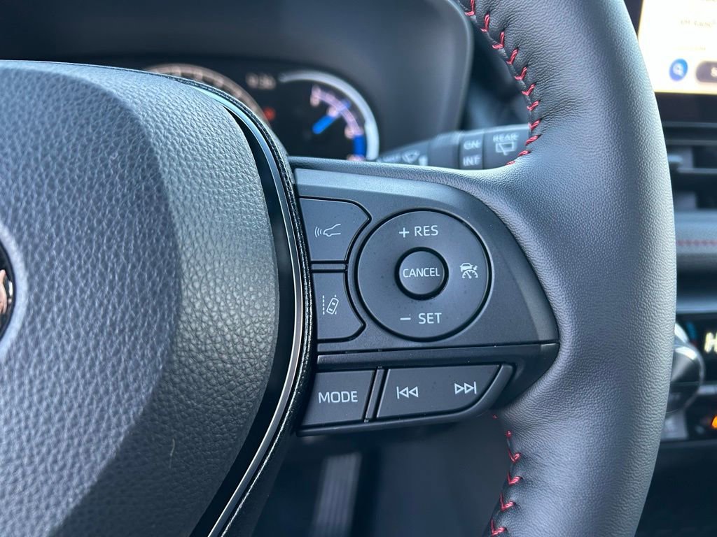 Used 2025 Toyota RAV4 SE w/ Weather & Moonroof Package image 11