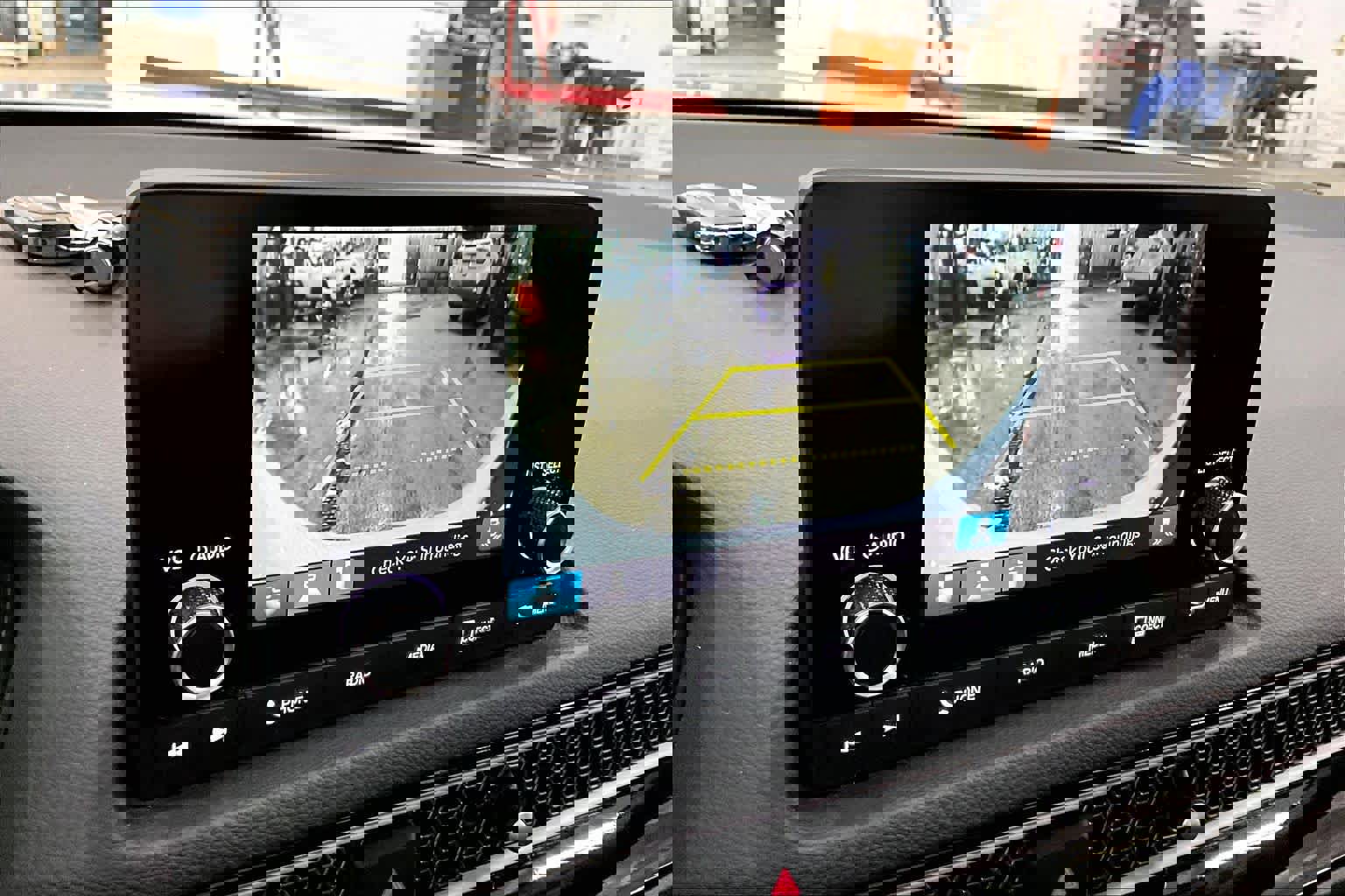 Used 2025 Honda Civic Sport image 27