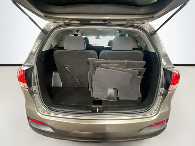 Used 2018 Kia Sorento FWD image 26