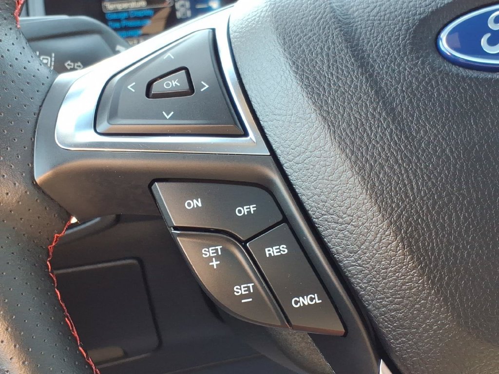 Used 2023 Ford Edge ST-Line AWD/4WD image 24