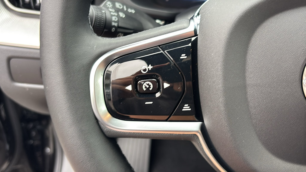 New 2027 Volvo XC60 T8 Ultra AWD/4WD image 18