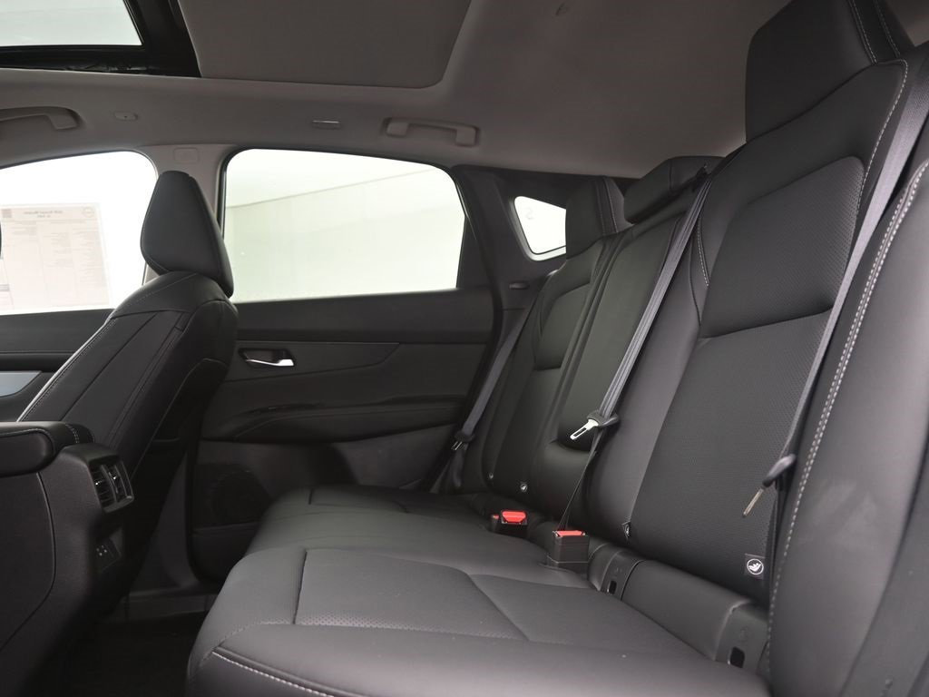 New 2026 Nissan Murano SV image 13