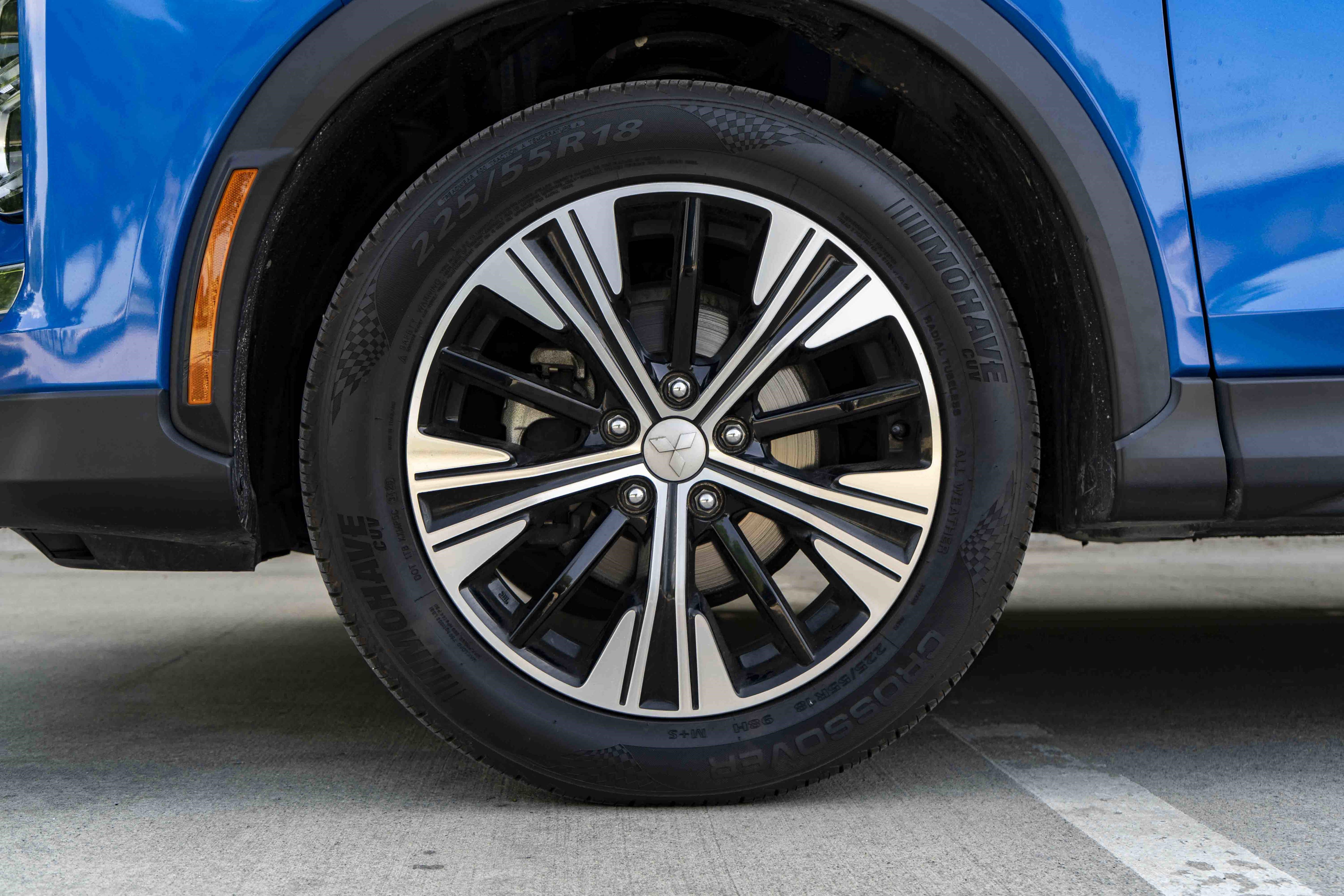 Used 2022 Mitsubishi Eclipse Cross SE FWD image 14