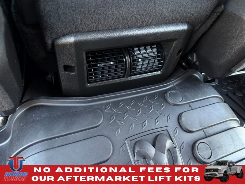 Used 2018 RAM 3500 Big Horn w/ Sport Appearance Group AWD/4WD image 34