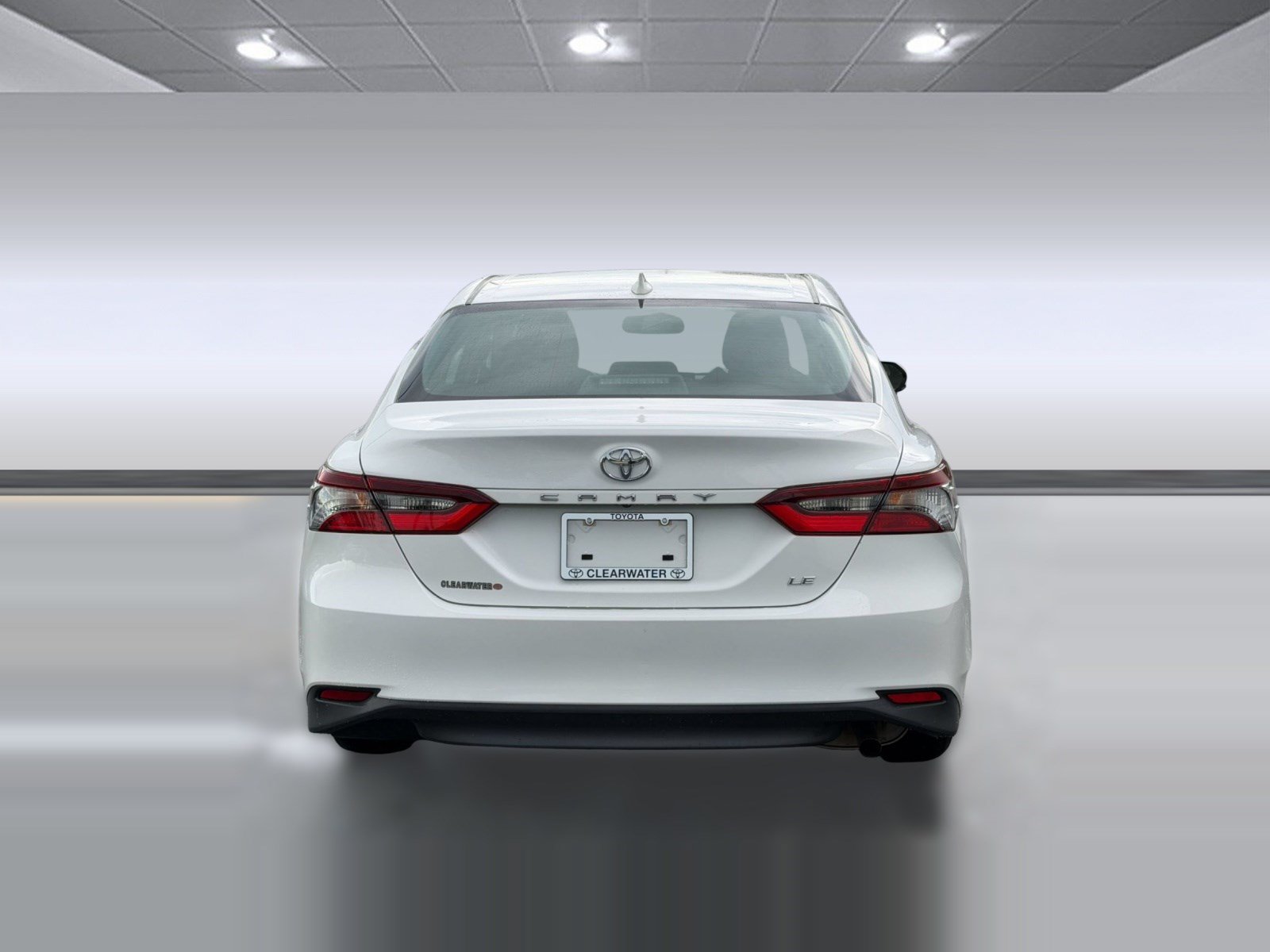 Used 2023 Toyota Camry LE w/ Convenience Package FWD image 10