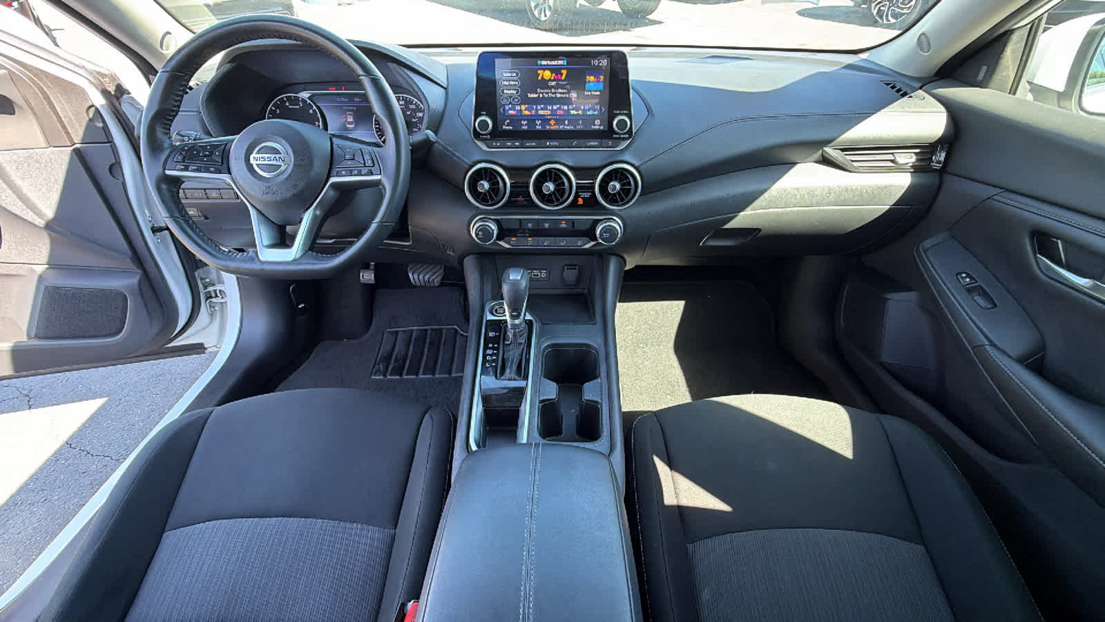 Used 2022 Nissan Sentra SV FWD image 26