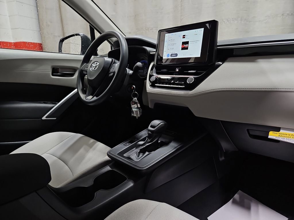 New 2026 Toyota Corolla Cross L image 22