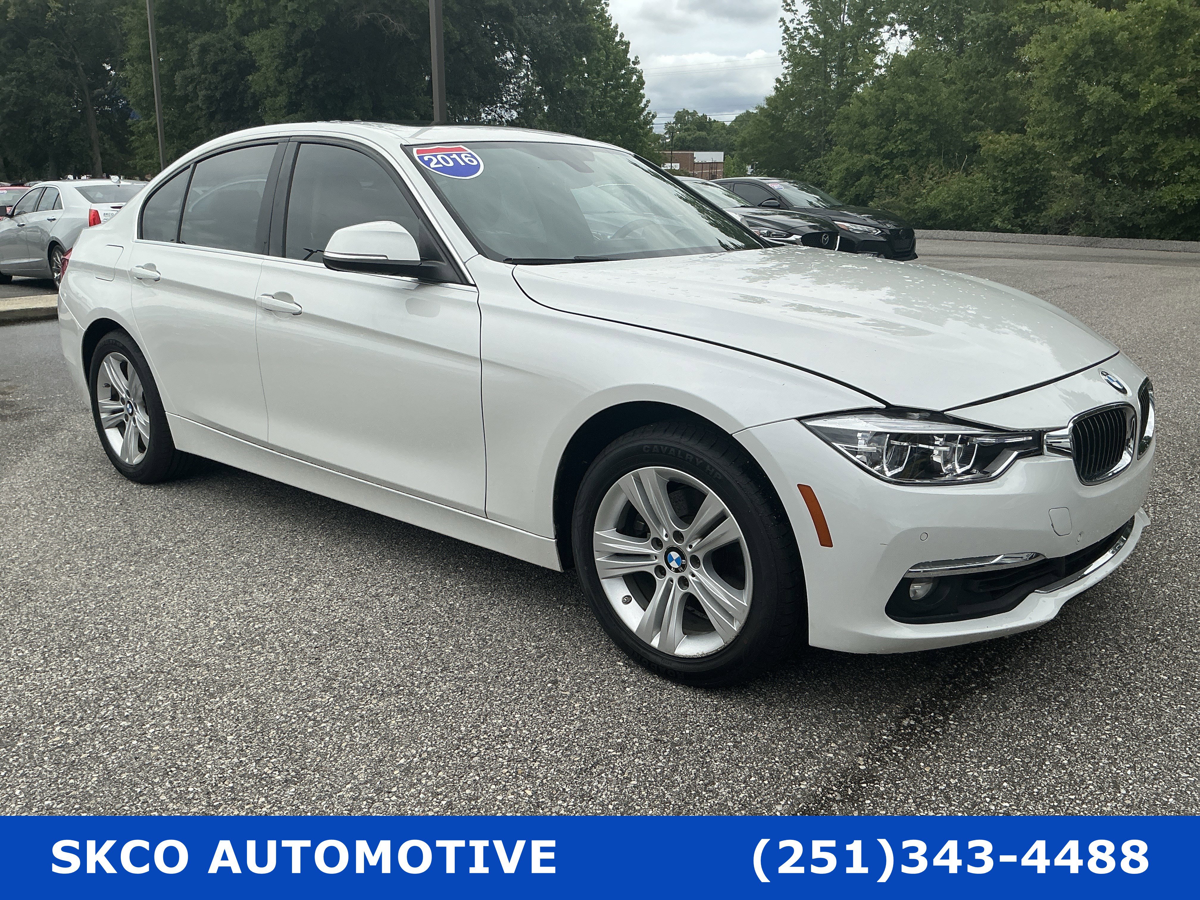 Used 2016 BMW 328i xDrive Sedan AWD/4WD image 7