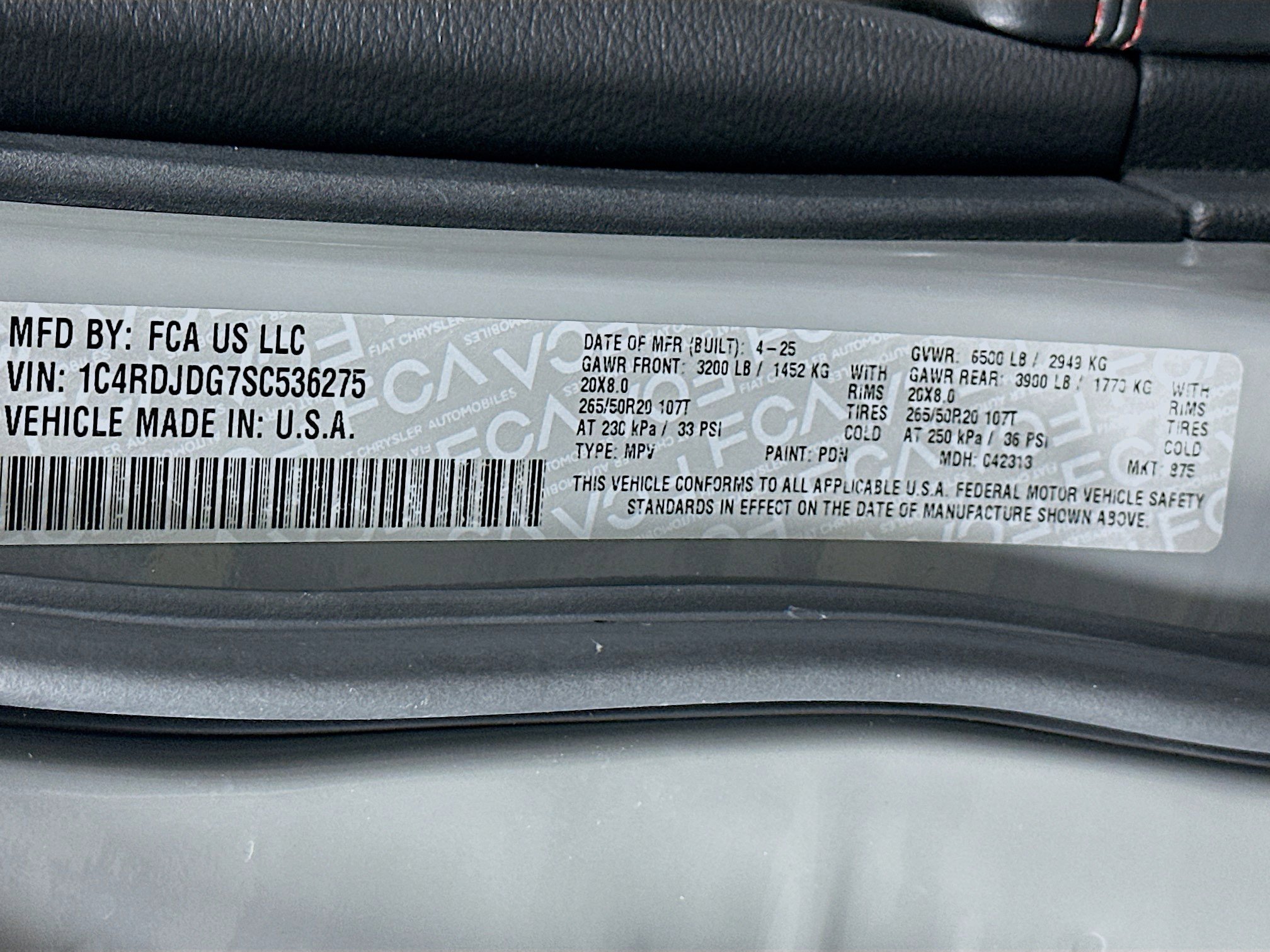 Used 2025 Dodge Durango GT image 12