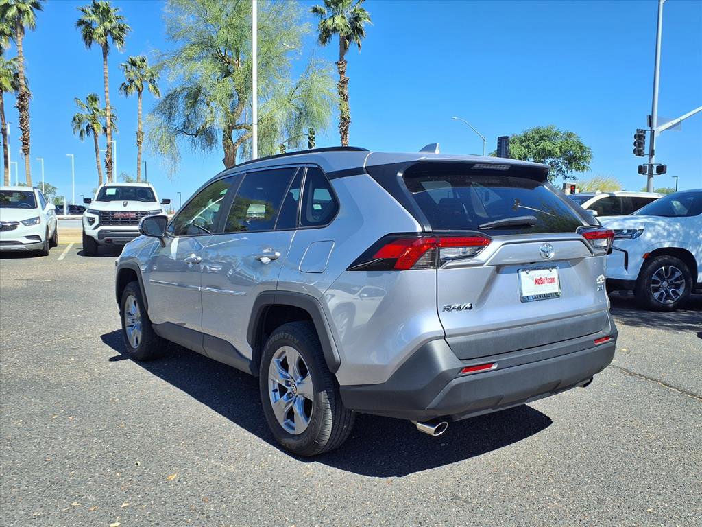 Used 2022 Toyota RAV4 XLE w/ Convenience Package image 8