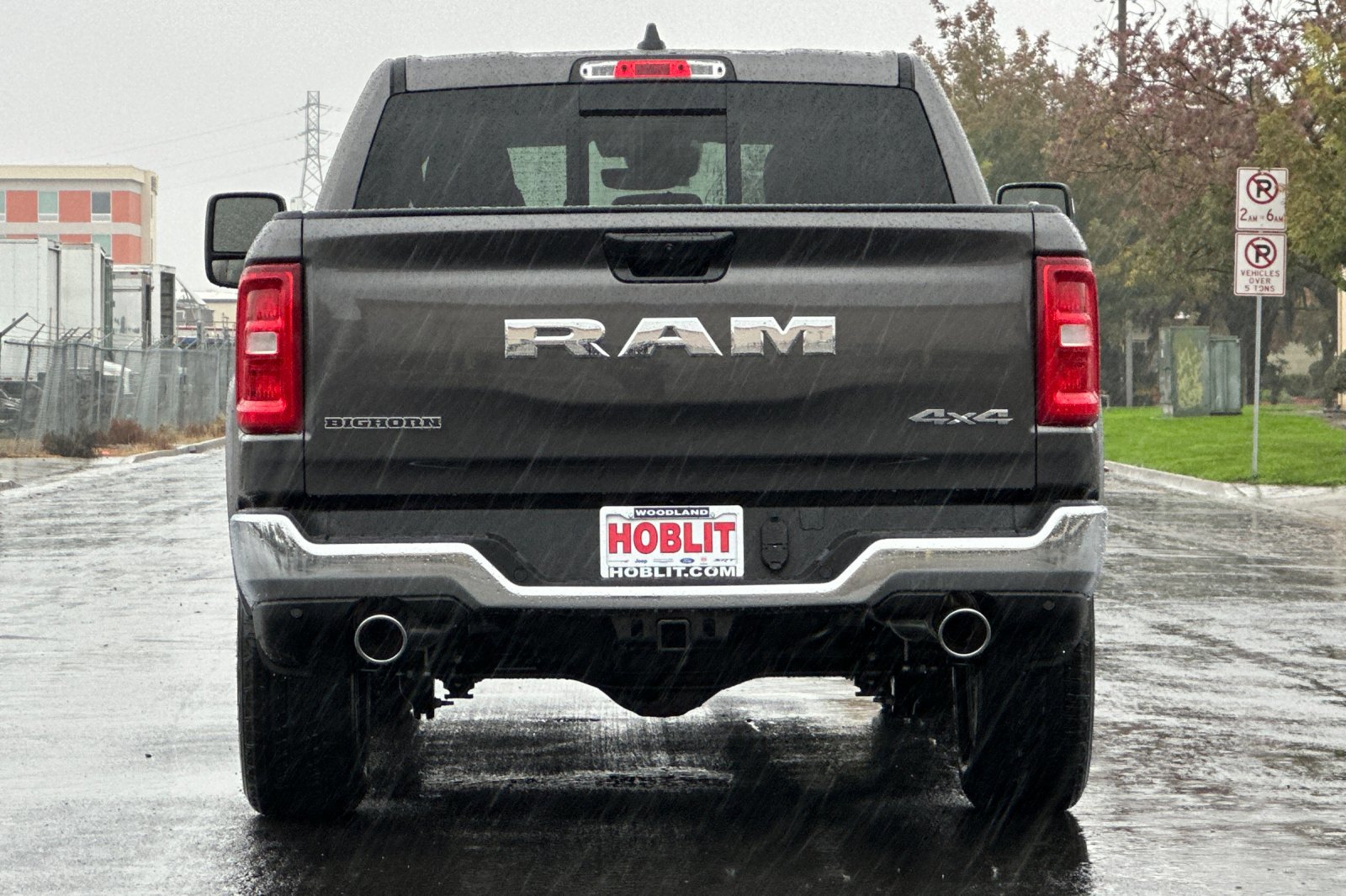 New 2026 RAM 1500 4x4 Crew Cab image 4