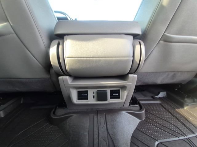 Used 2024 Chevrolet Silverado 2500 LTZ image 20