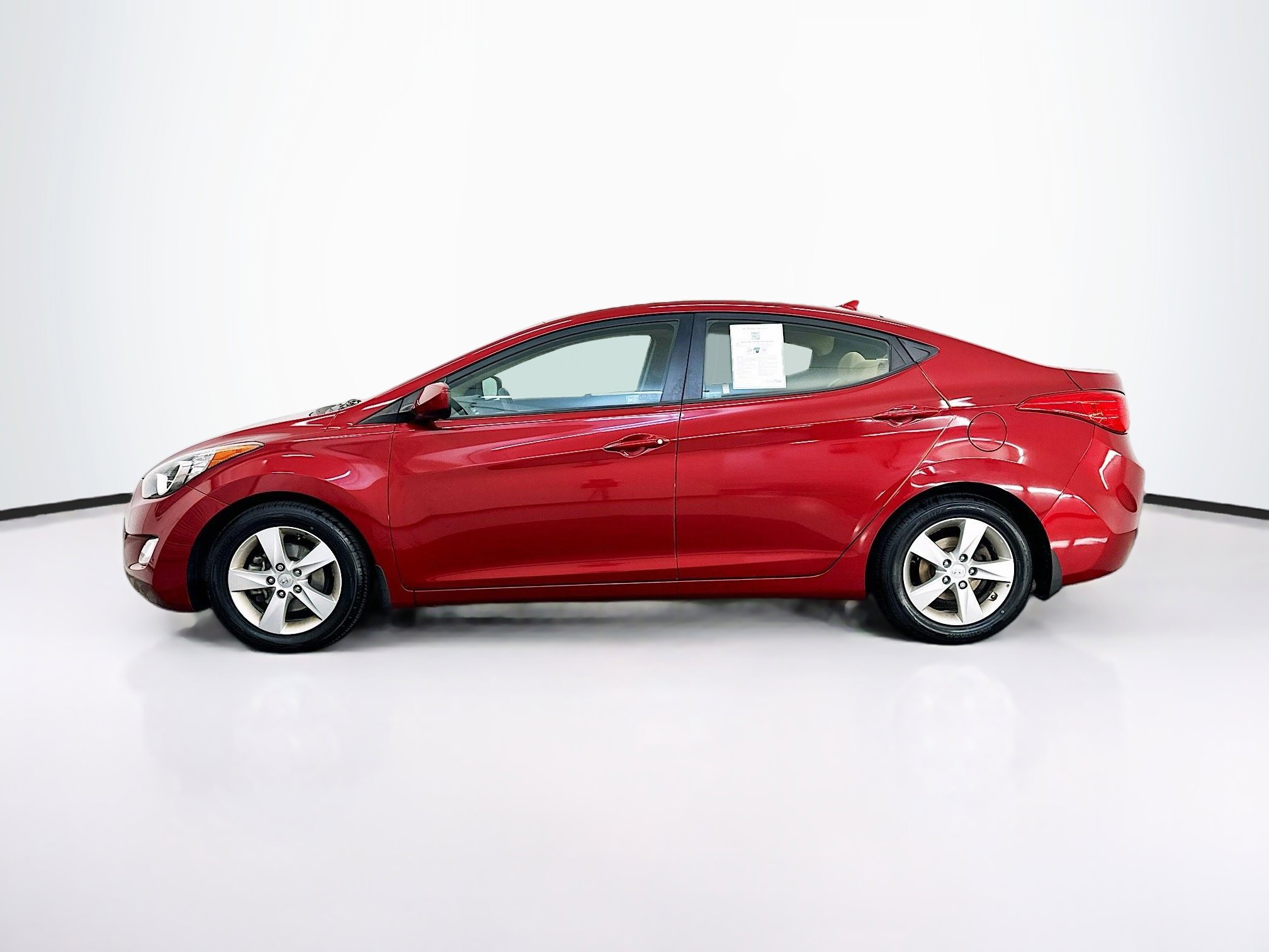 Used 2013 Hyundai Elantra GLS w/ Preferred Pkg FWD image 4