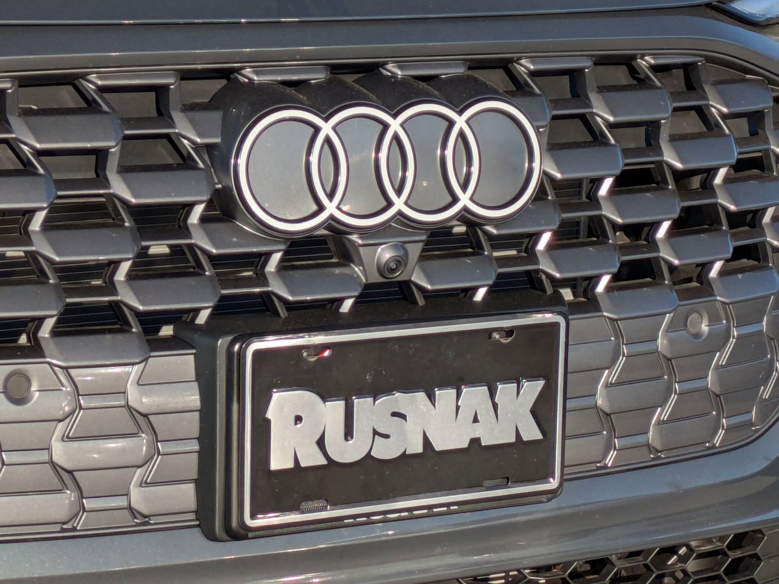 Used 2025 Audi Q5 Premium w/ Convenience Package image 26