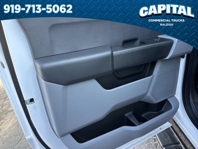 New 2026 Ford F550 4x4 Crew Cab image 19