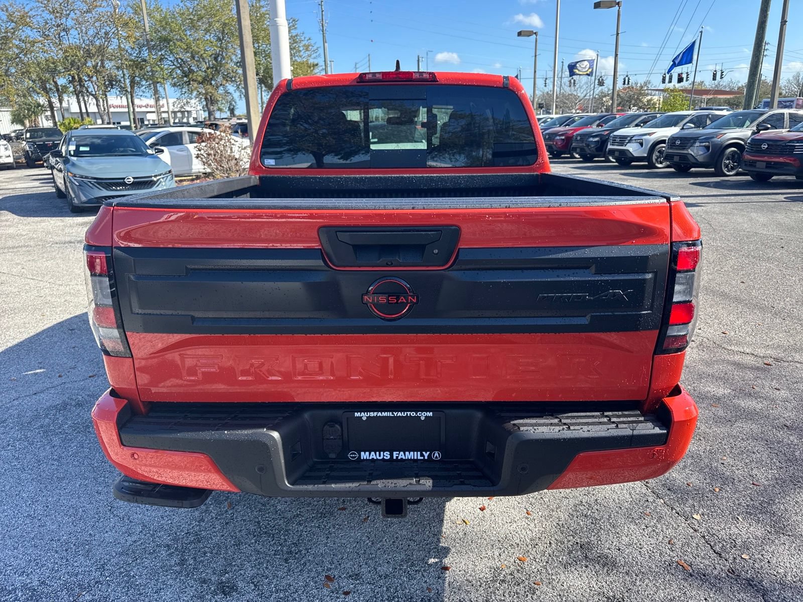New 2026 Nissan Frontier PRO-4X w/ Tow Package AWD/4WD image 7