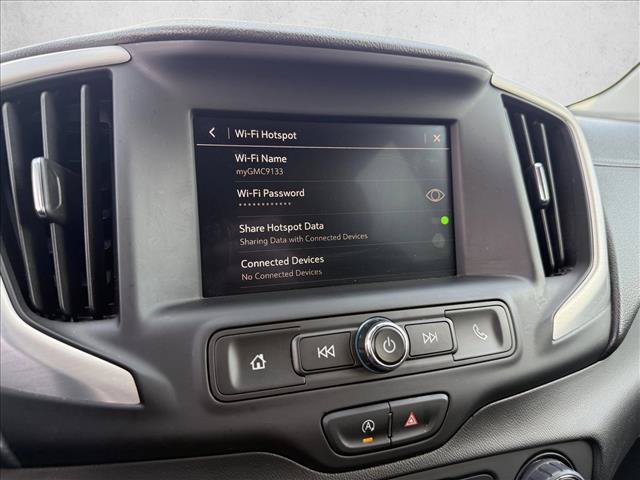 Used 2024 GMC Terrain SLE AWD/4WD image 19