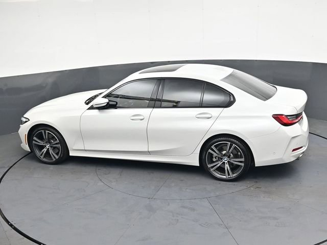 Used 2023 BMW 330i Sedan w/ Premium Package RWD image 25