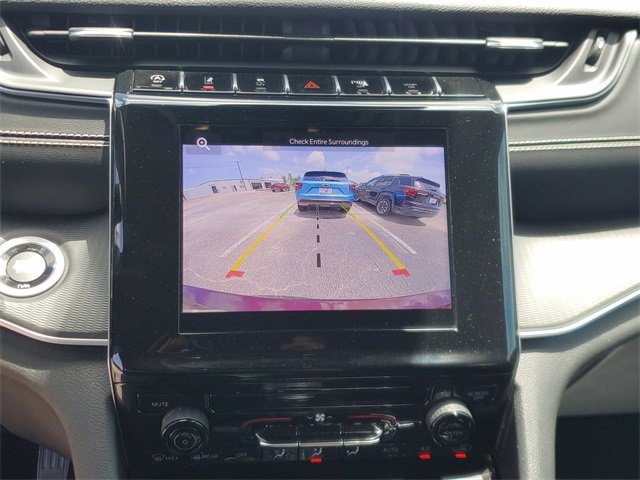 Used 2024 Jeep Grand Cherokee L Laredo image 28