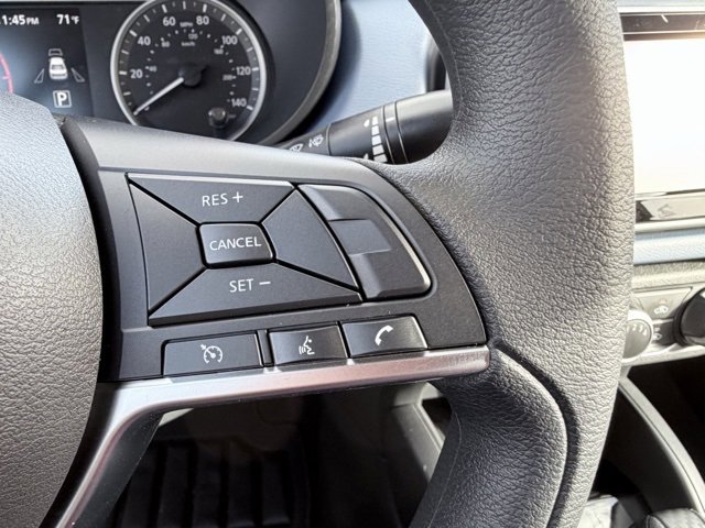 New 2025 Nissan Versa SV image 11