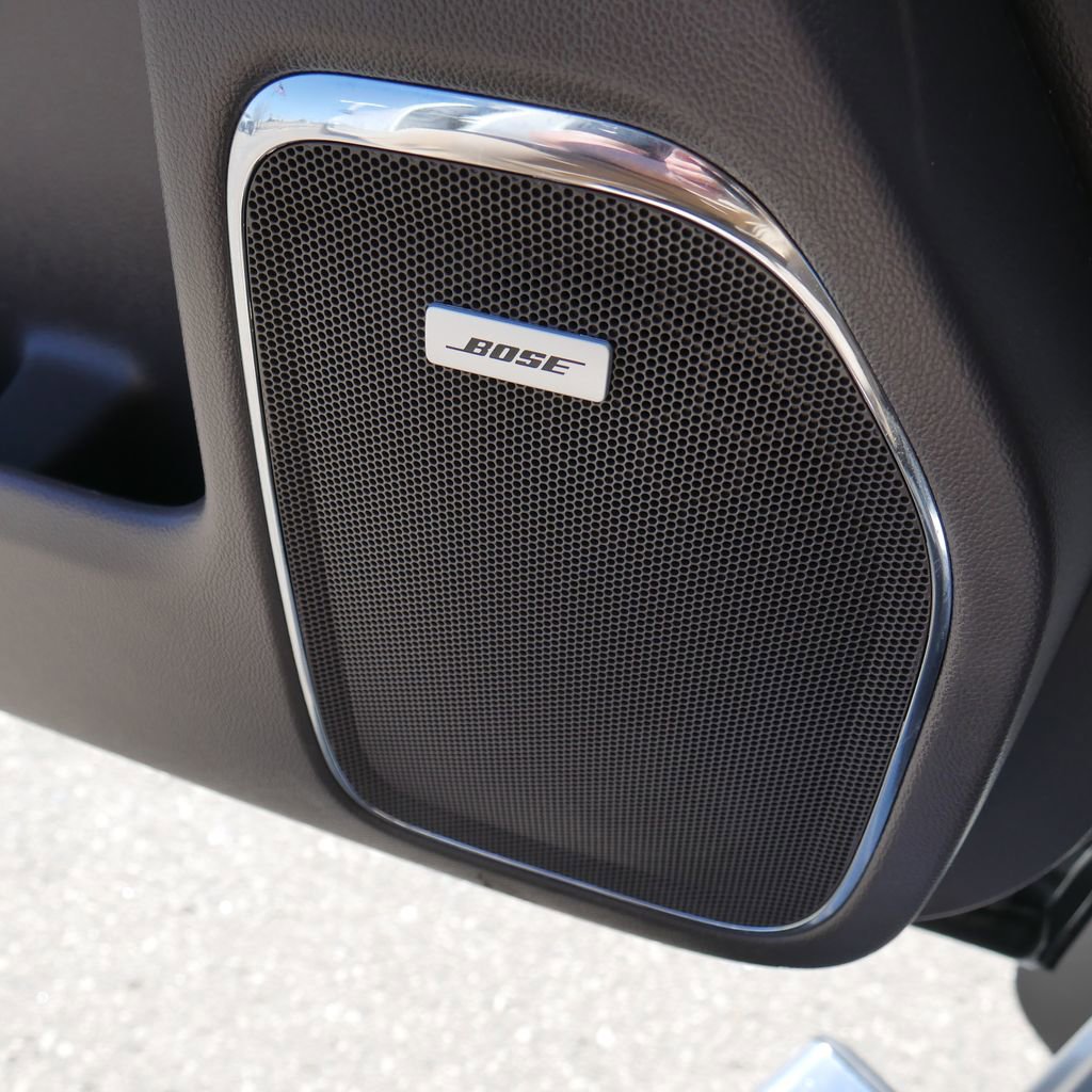 Used 2015 GMC Sierra 1500 SLT w/ SLT Crew Cab Value Package image 43