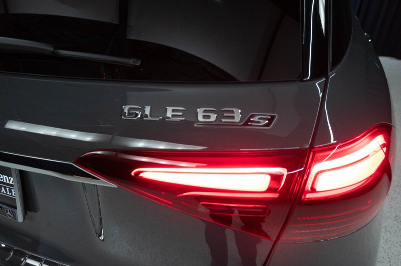 New 2026 Mercedes-Benz GLE 63 AMG S image 33