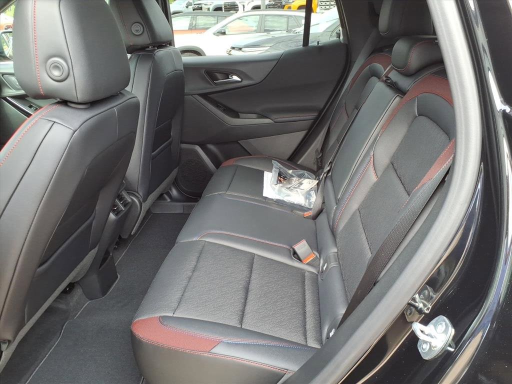 New 2026 Chevrolet Equinox RS w/ Safety and Technology Package image 16