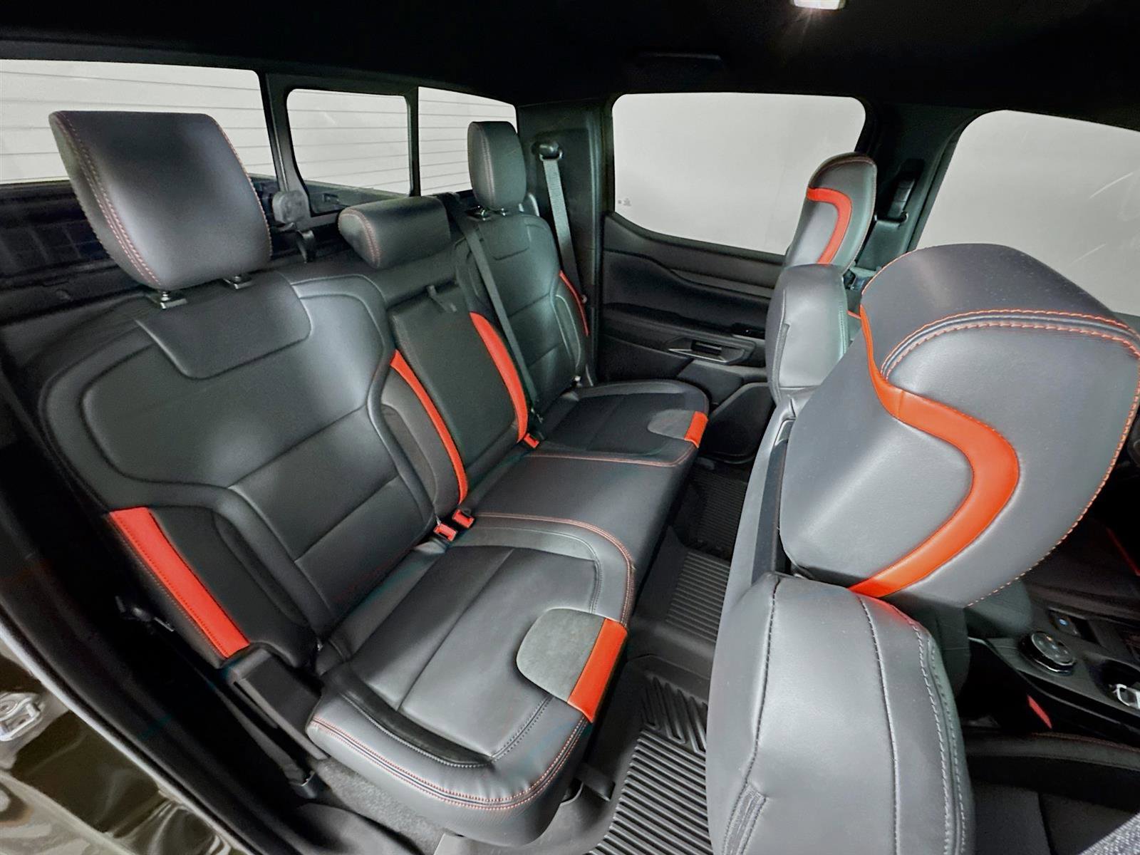 Used 2025 Ford Ranger Raptor image 27