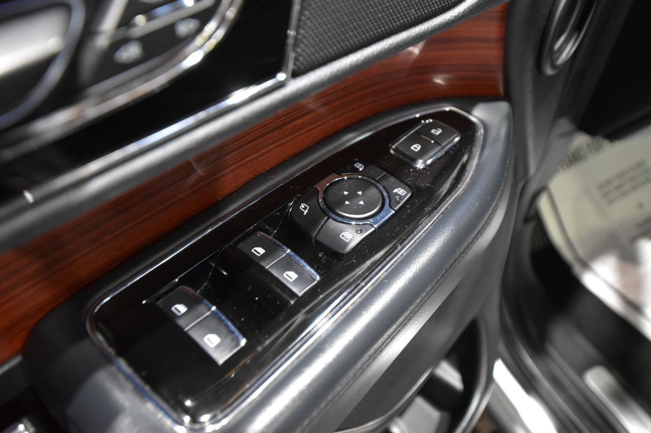 Used 2023 Lincoln Navigator Reserve AWD/4WD image 16