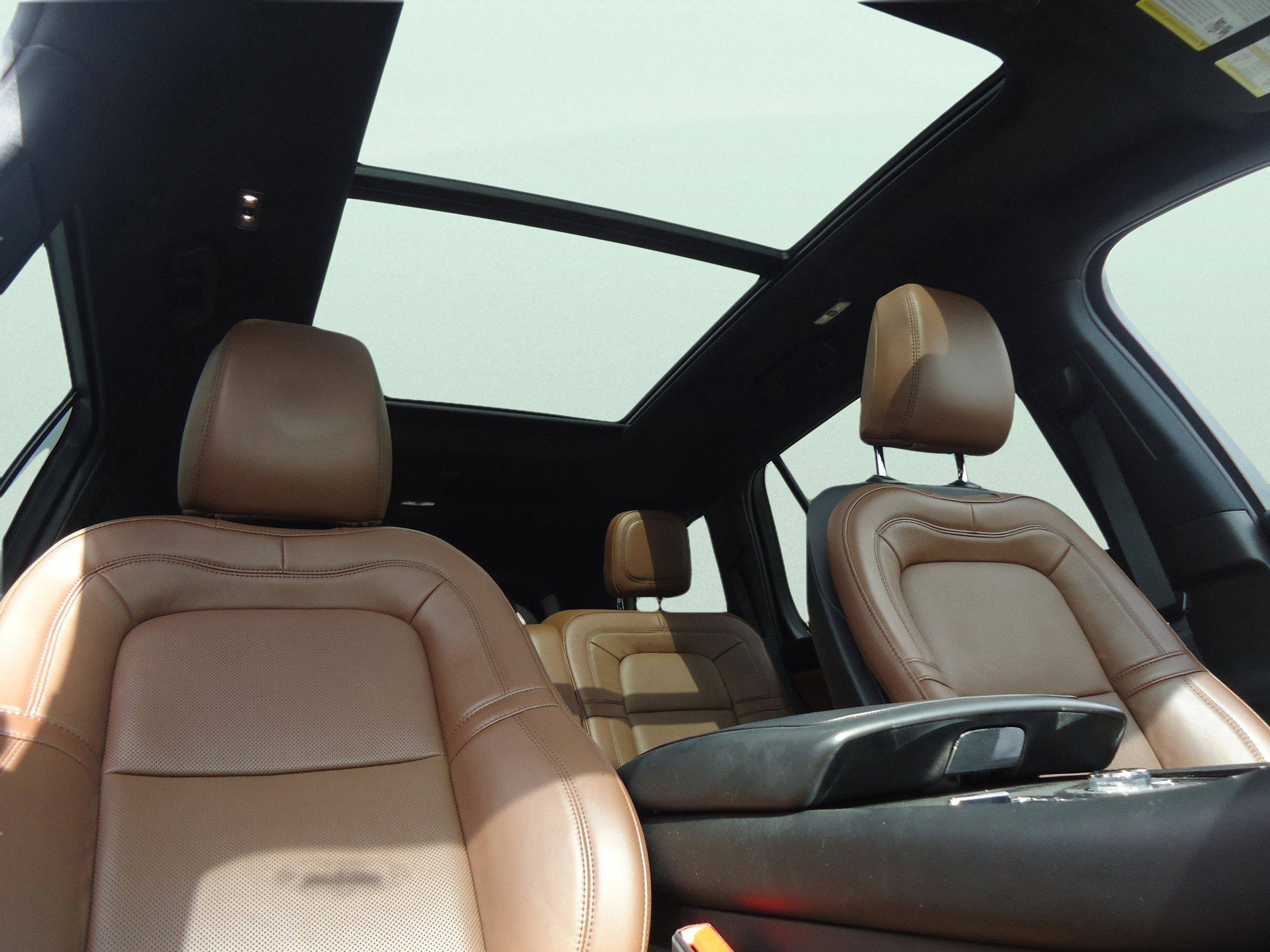 Used 2024 Lincoln Aviator Reserve w/ Equipment Group 201A image 28