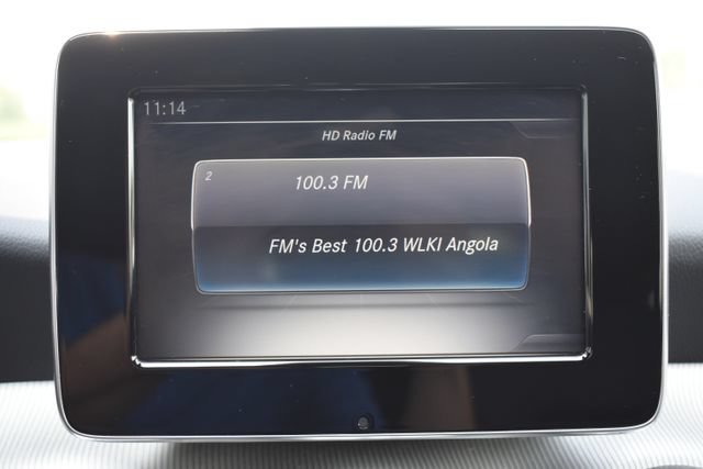Used 2017 Mercedes-Benz GLA 250 4MATIC image 27