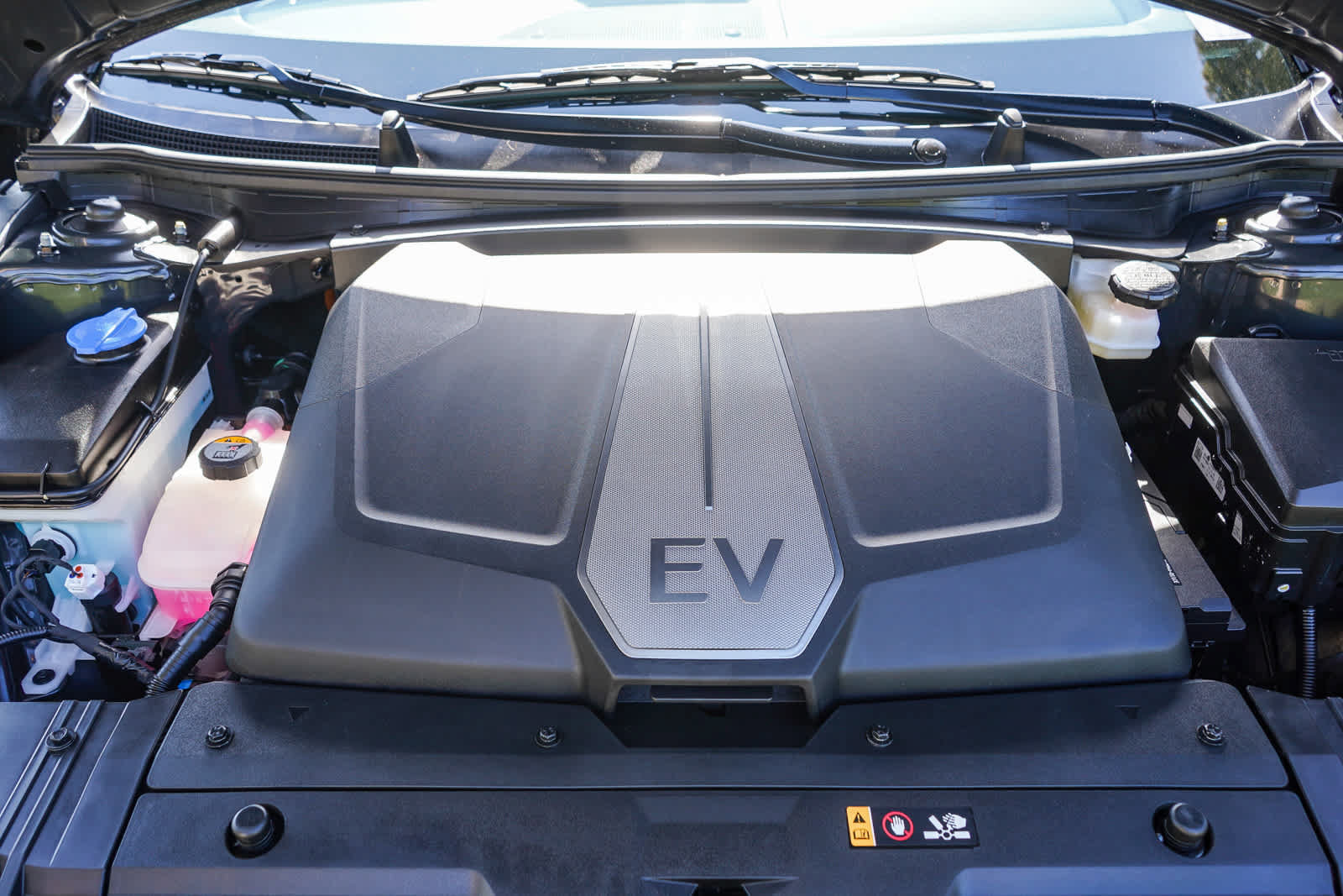 Used 2024 Kia EV6 Wind w/ Wind Technology Package AWD/4WD image 24