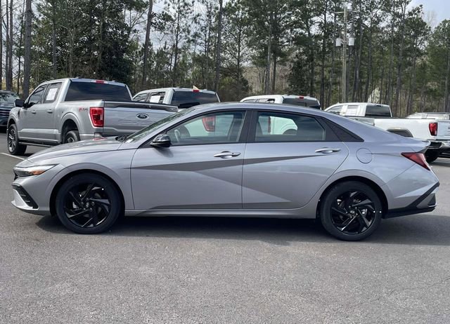 Used 2026 Hyundai Elantra Sport image 24