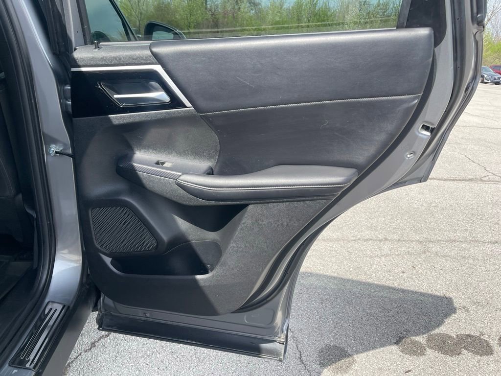 Used 2022 Mitsubishi Outlander SE image 18